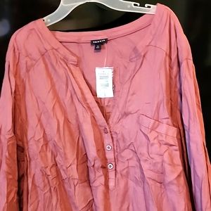 Brand new blouse long sleeve a little wrinkly lol